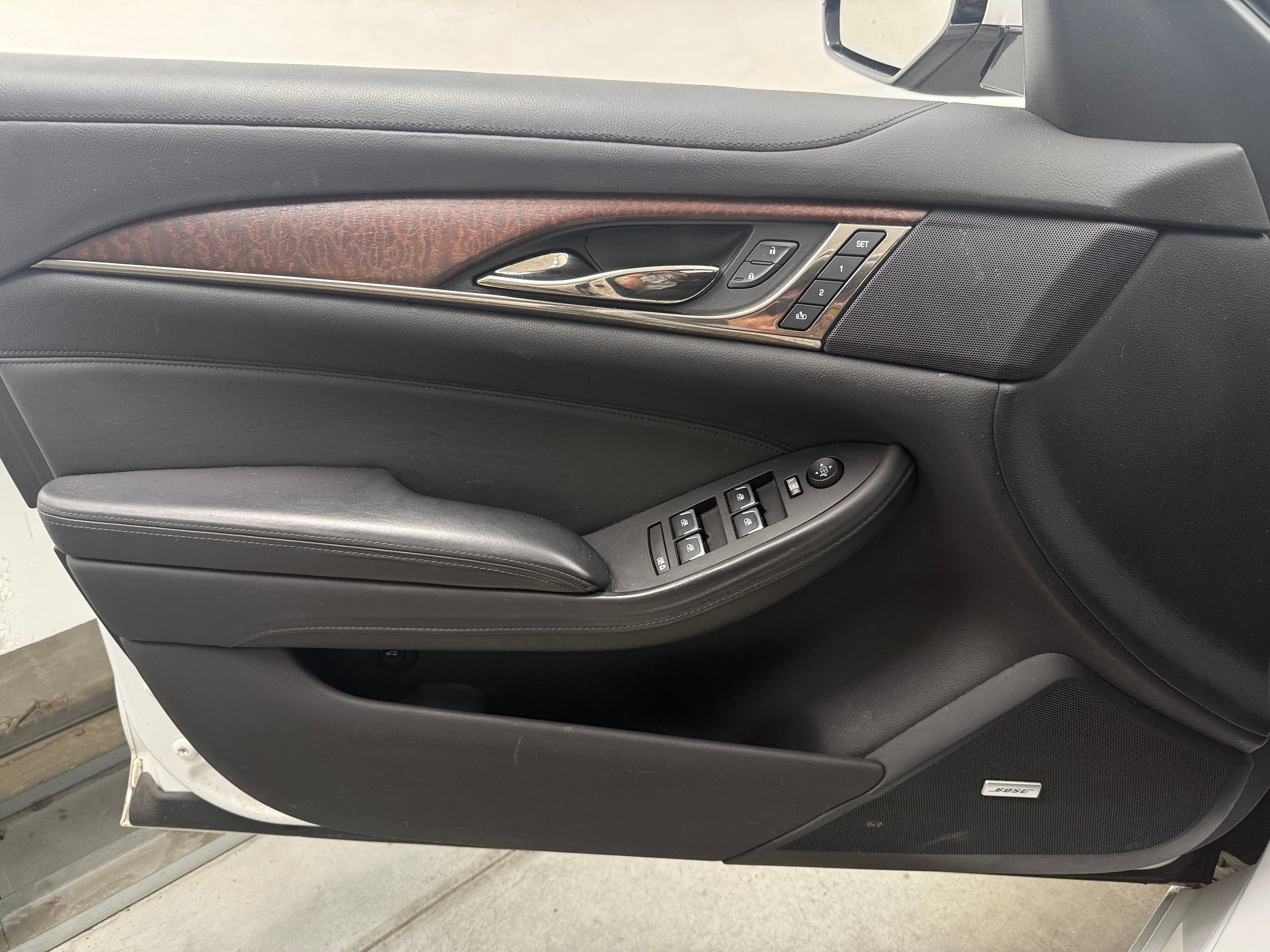 cadillac cts sedan 2017 1G6AX5SX3H0158676 image cadillac cts sedan 2017 1G6AX5SX3H0158676 image